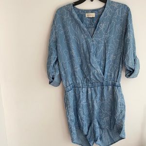 Anthro Cloth & Stone Chambray Romper Small